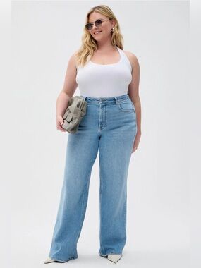 Fabletics Classic Light Blue Wide-Leg Women’s Jeans size 35 tall like new